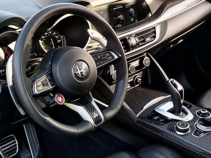 Alfa Romeo Interior 2023 Giulia