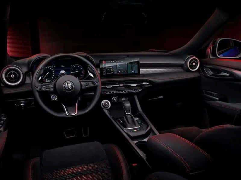 Alfa Romeo Interior 2023 Giulia