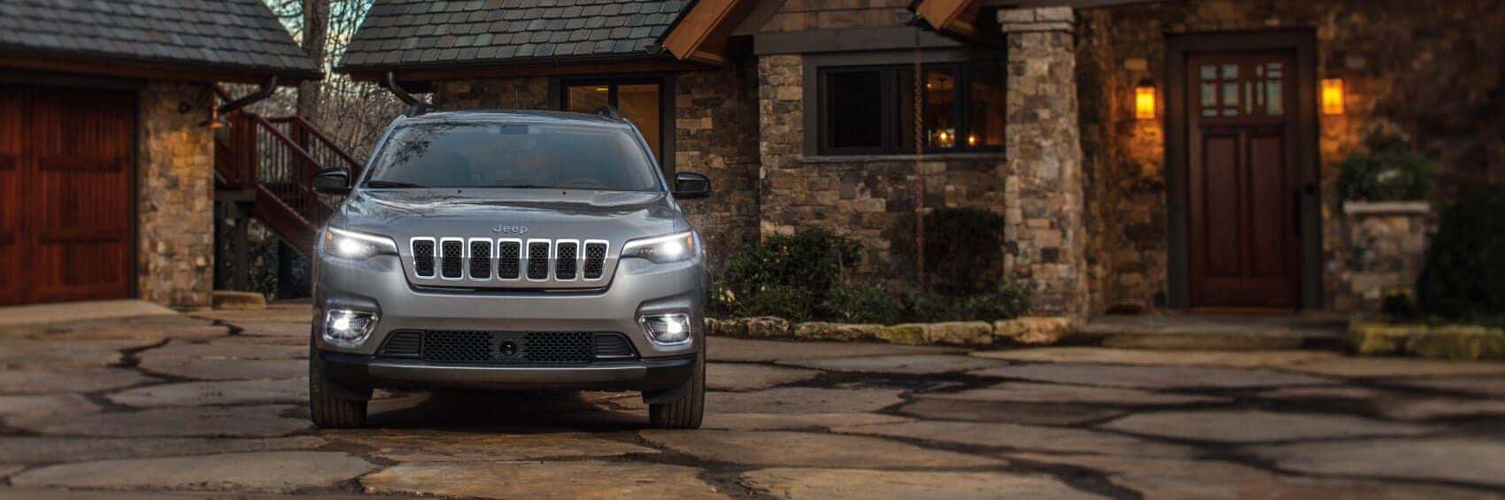 Jeep Dealer near Woodstock IL Antioch CDJR