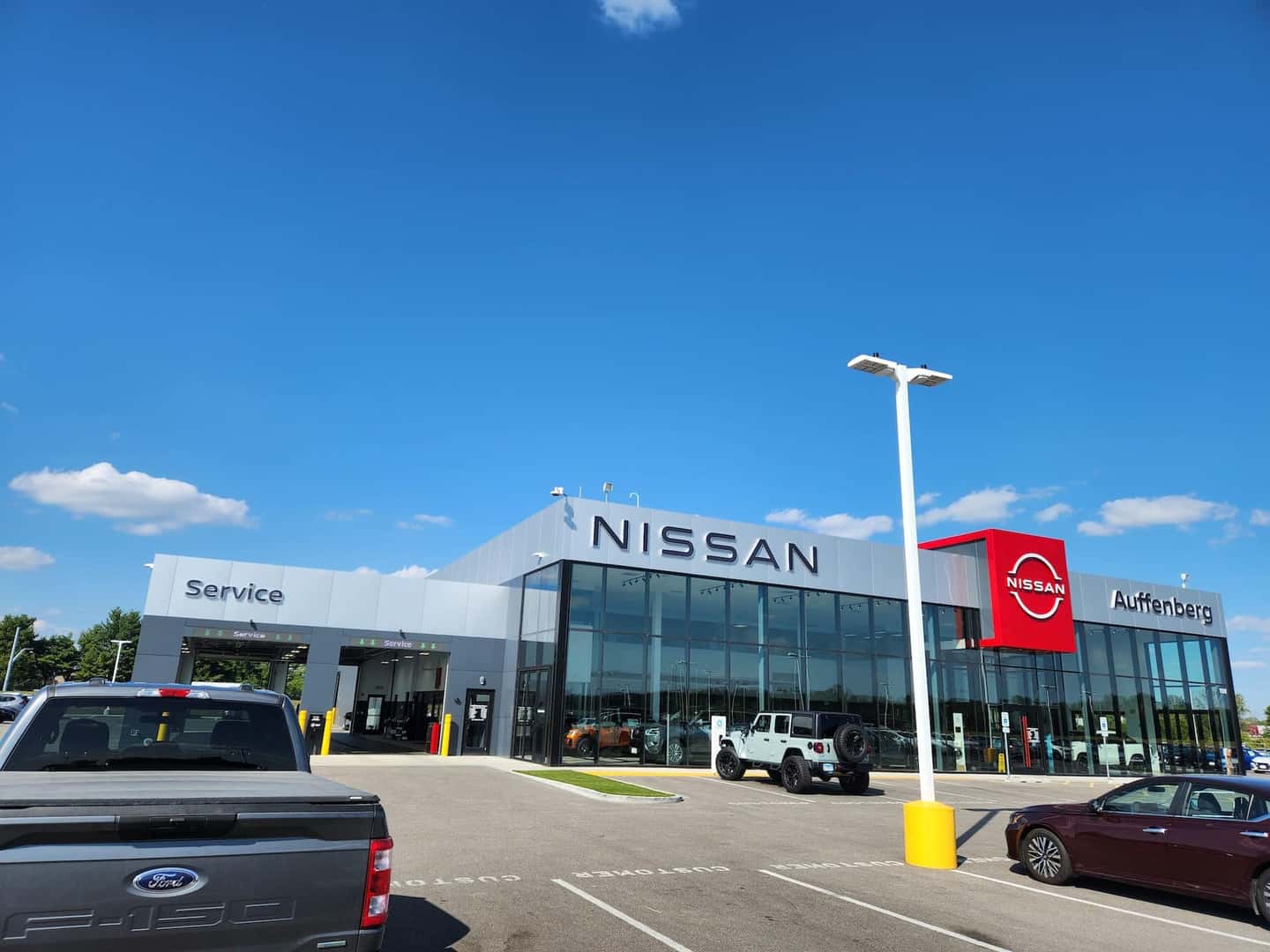 Auffenberg nissan