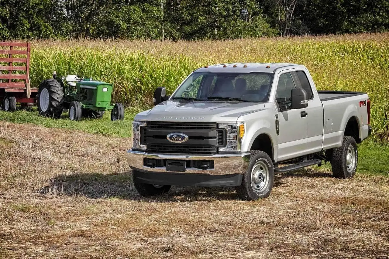 2018 Ford Super Duty® | Commercial Vehicles | Badger Truck & Auto Group