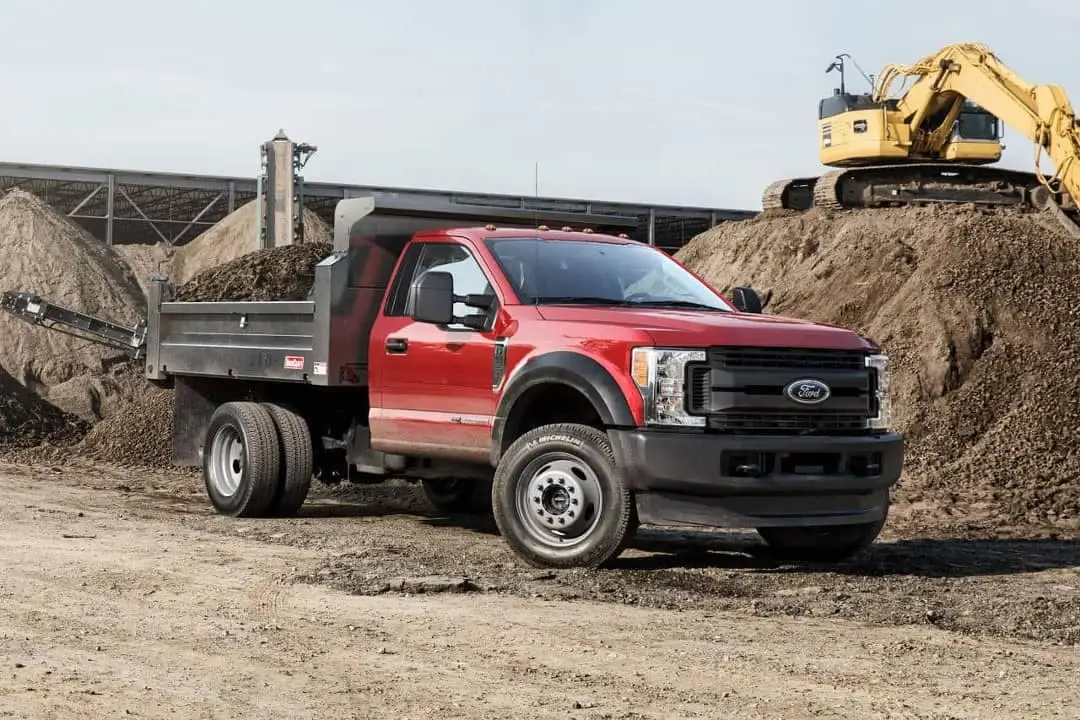 2018 Ford Chassis Cab | Commercial Vehicles | Badger Truck & Auto Group