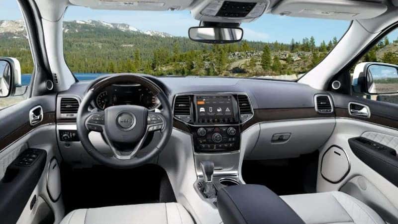 2019 Jeep Grand Cherokee Interior Features Cecil Atkission