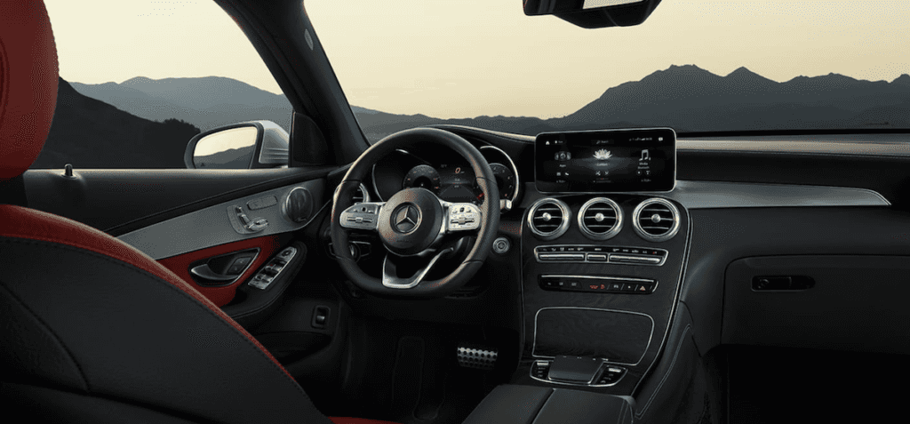 2021 Mercedes-Benz GLC Dashboard Banner