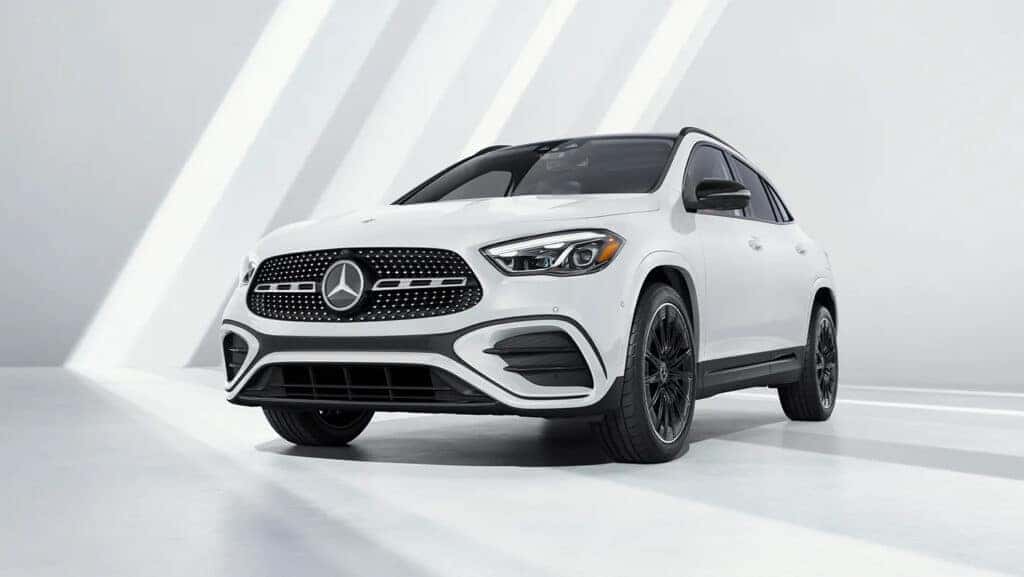 2025-Mercedes-Benz-GLA-250