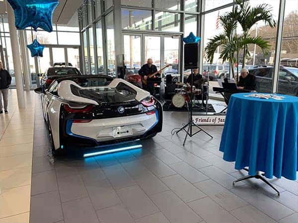BMW Videos | Habberstad BMW of Huntington