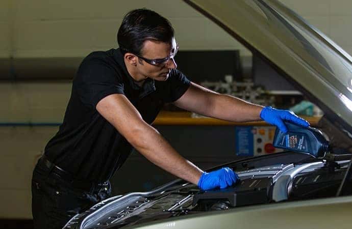 BMW Mechanic Oil Change
