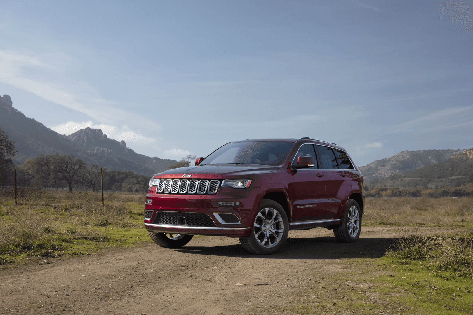 2021 Jeep Grand Cherokee Summit Velvet Red Dirt Road Harr CDJR