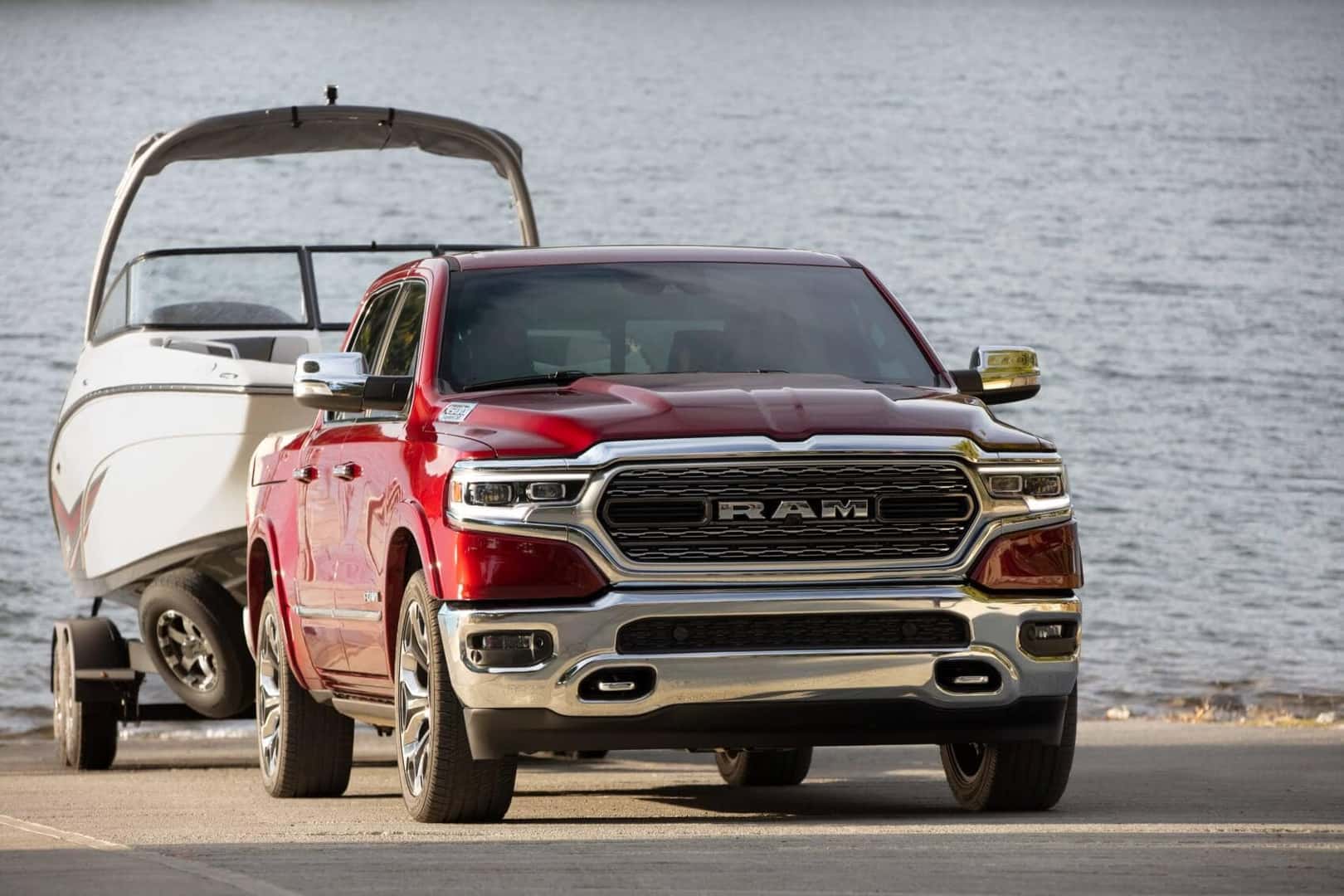 Ram 1500 vs Toyota Tundra