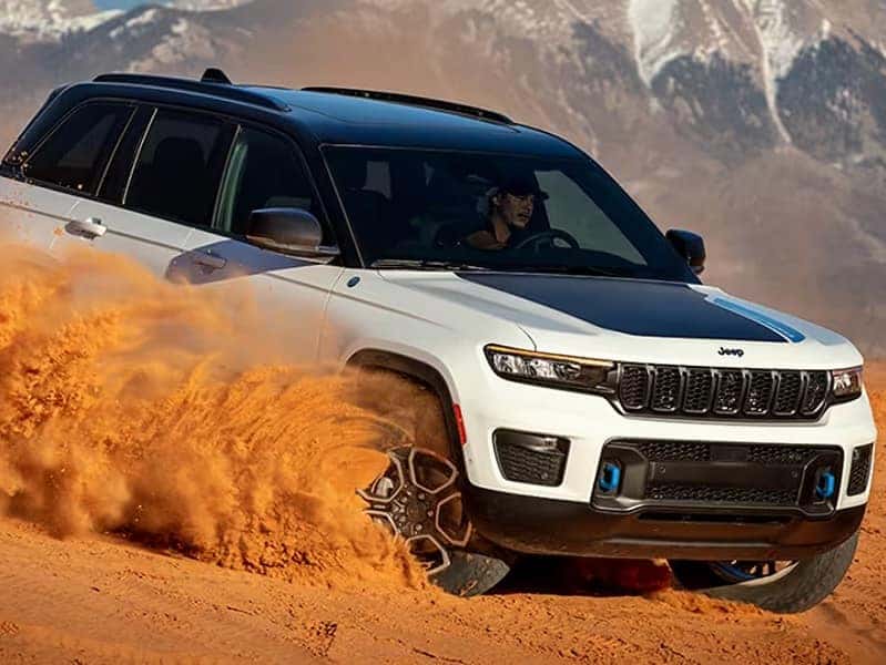 Jeep Grand Cherokee vs. Ford Explorer