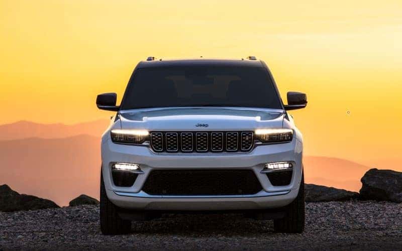 2025 Jeep Grand Cherokee Research