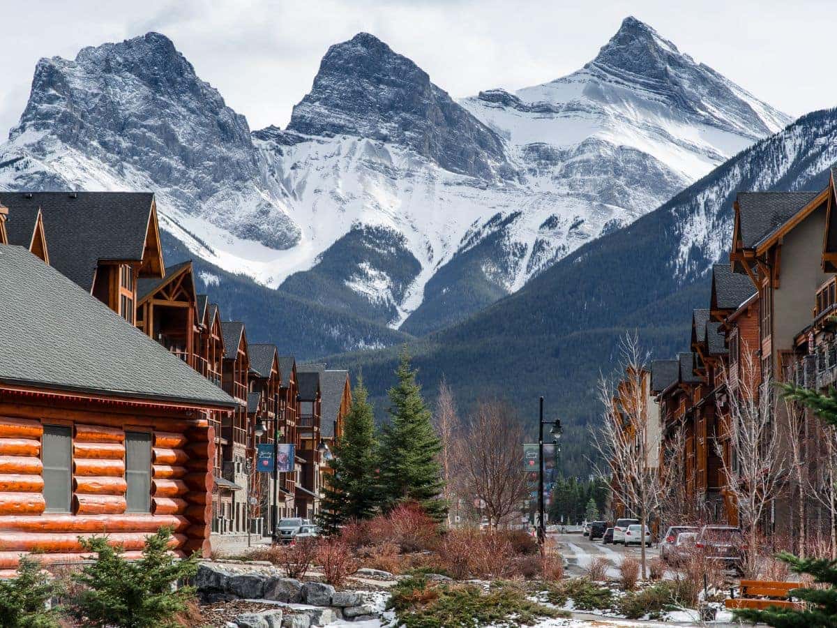 travelling Canmore and Kananaskis