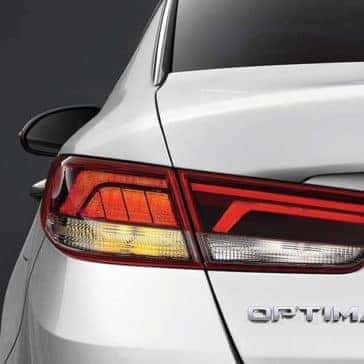 2019-Kia-Optima-rear-lights