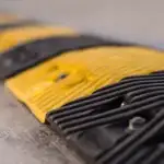 speed bumbs