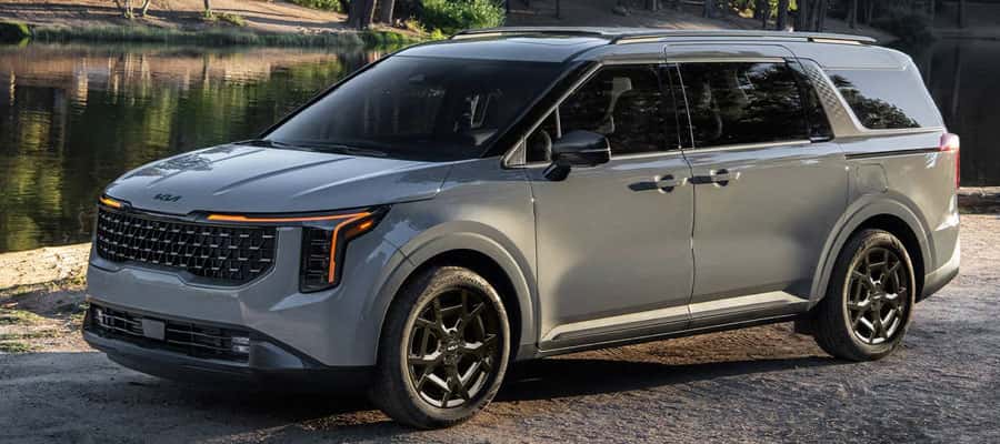 The 2026 Kia Carnival Hybrid