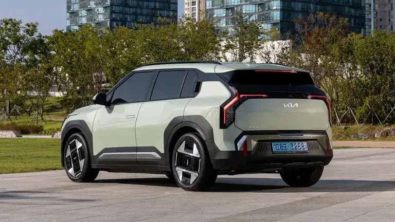 Pre-delivery inspection and what to expect from Kia’s most affordable new EV
