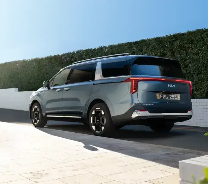 Rear-seat entertainment and A/C service for the 2026 Kia Carnival.