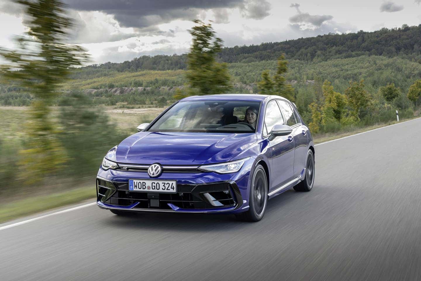 2025 Volkswagen Golf R Hero