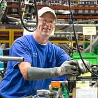 How Proper Fluid Care Supports Long-Term Performance