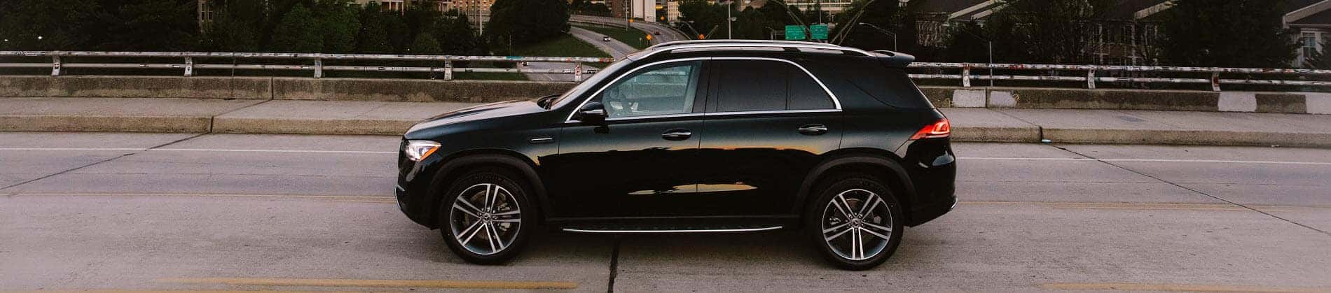 Mercedes Benz GLE Driving
