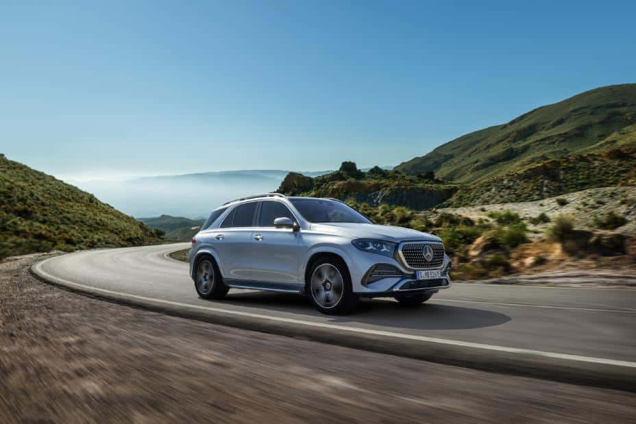 2026-Mercedes-Benz-GLE-SUV