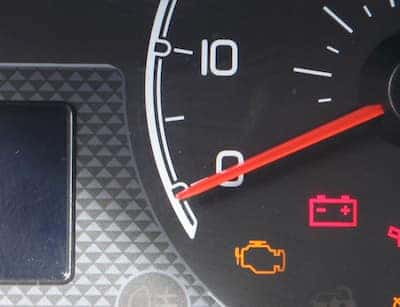 A Guide to oil warning lights and what to do if it comes on