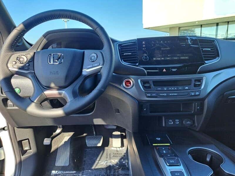 2025 Honda Passport dash