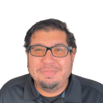 ROBERTO ESCOBAR