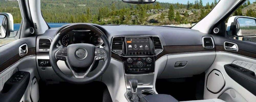 2019 jeep grand cherokee navigation system