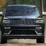 2019 Jeep Grand Cherokee front exterior