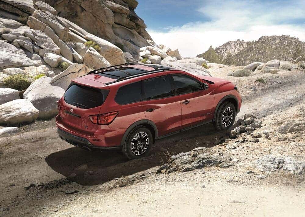 2020 Nissan Pathfinder Off-Roading on Trail