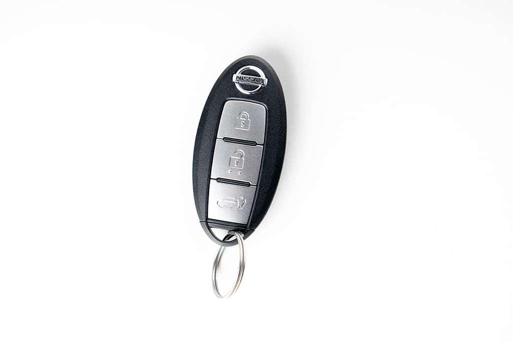 how to start car with dead key fob nissan