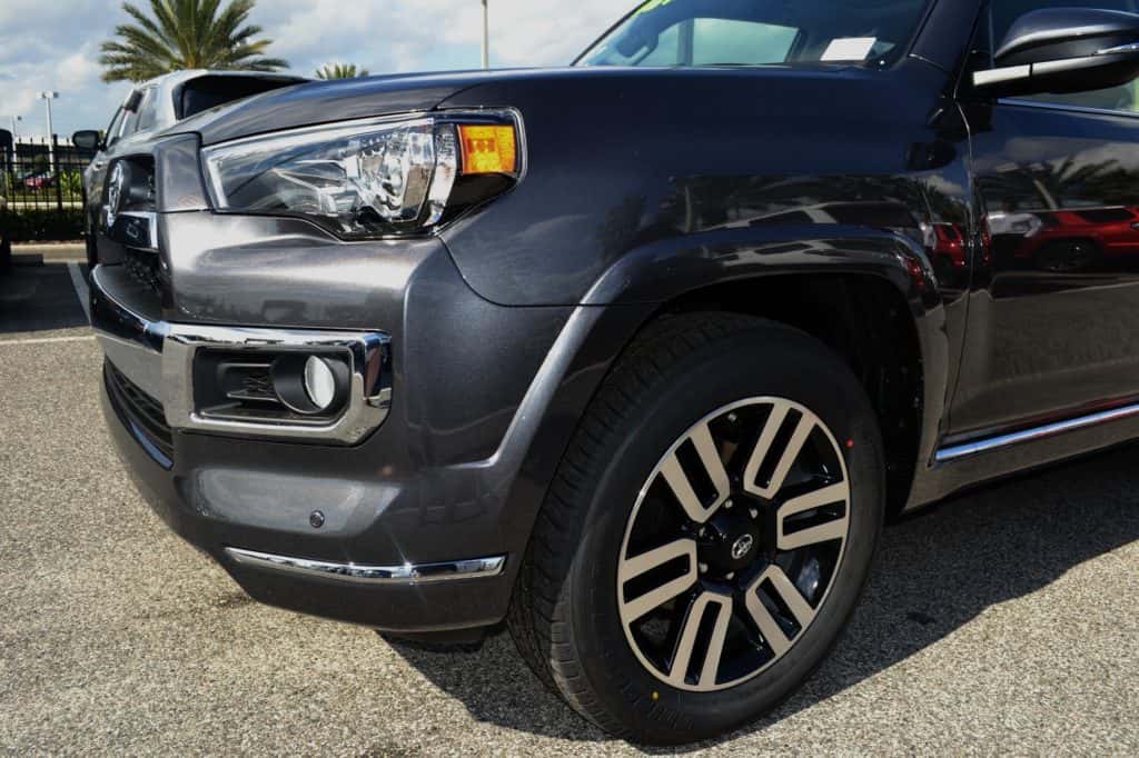 Frontwheel drive vs Rearwheel drive Orlando Toyota