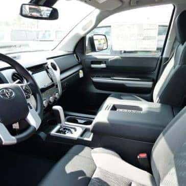Convenience features in the new 2019 Toyota Tundra