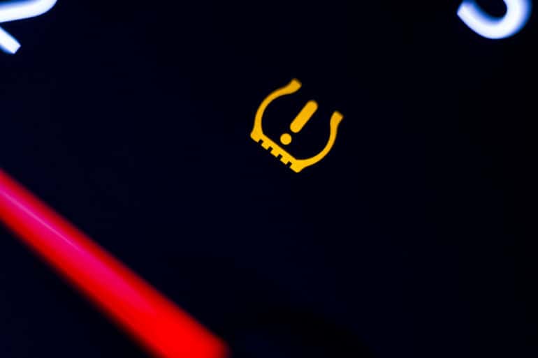 Why is my Toyota tire pressure light blinking? Toyota of Orlando