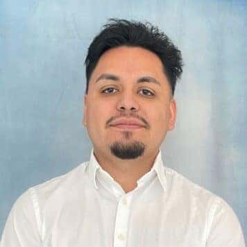 Jonathan  Chavez
