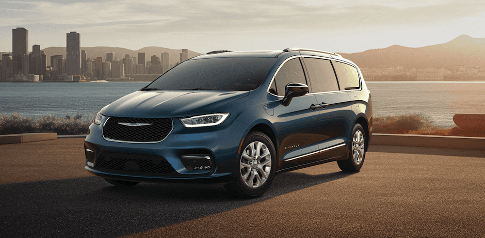 2025 Pacifica Hybrid Pinnacle in Fathom Blue