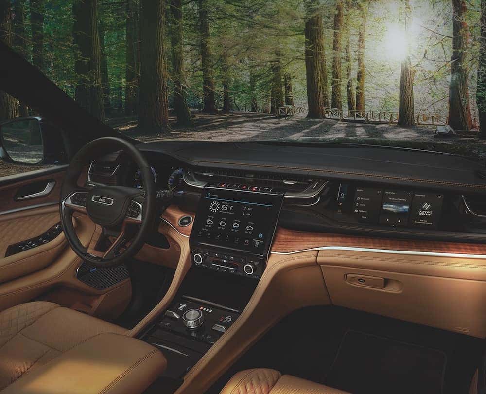 Jeep Grand Cherokee interior