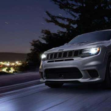 2018 Jeep Grand Cherokee headlights