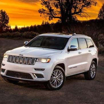 2018 Jeep Grand Cherokee at dusk